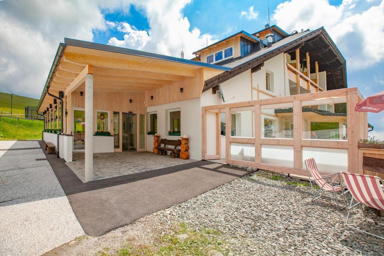 Kinderhotel Schneekonig Patergassen Bagian luar foto