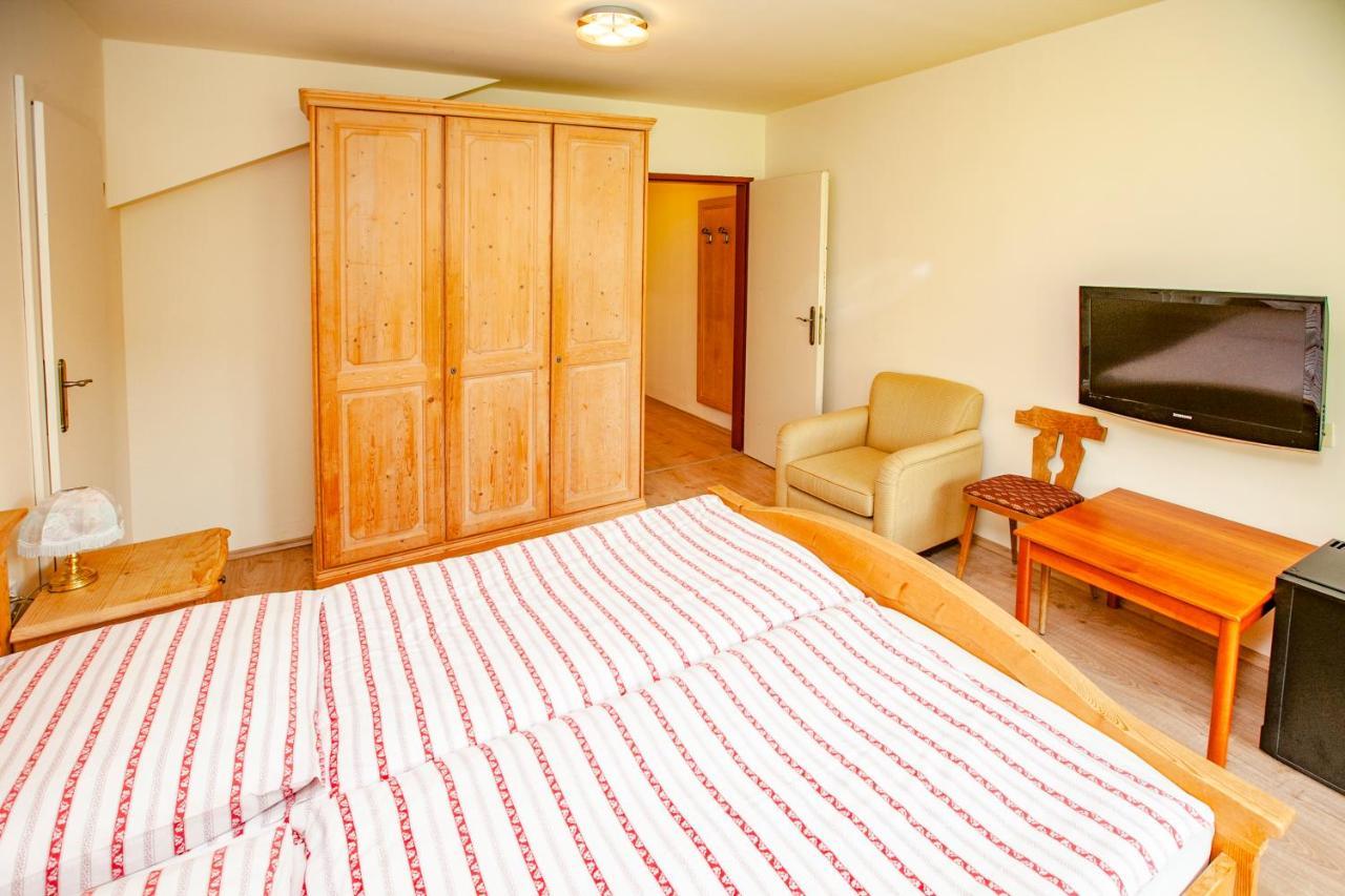 Kinderhotel Schneekonig Patergassen Bagian luar foto